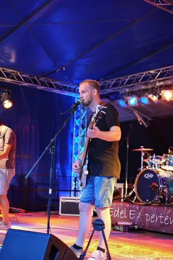 DSCF5077.jpg